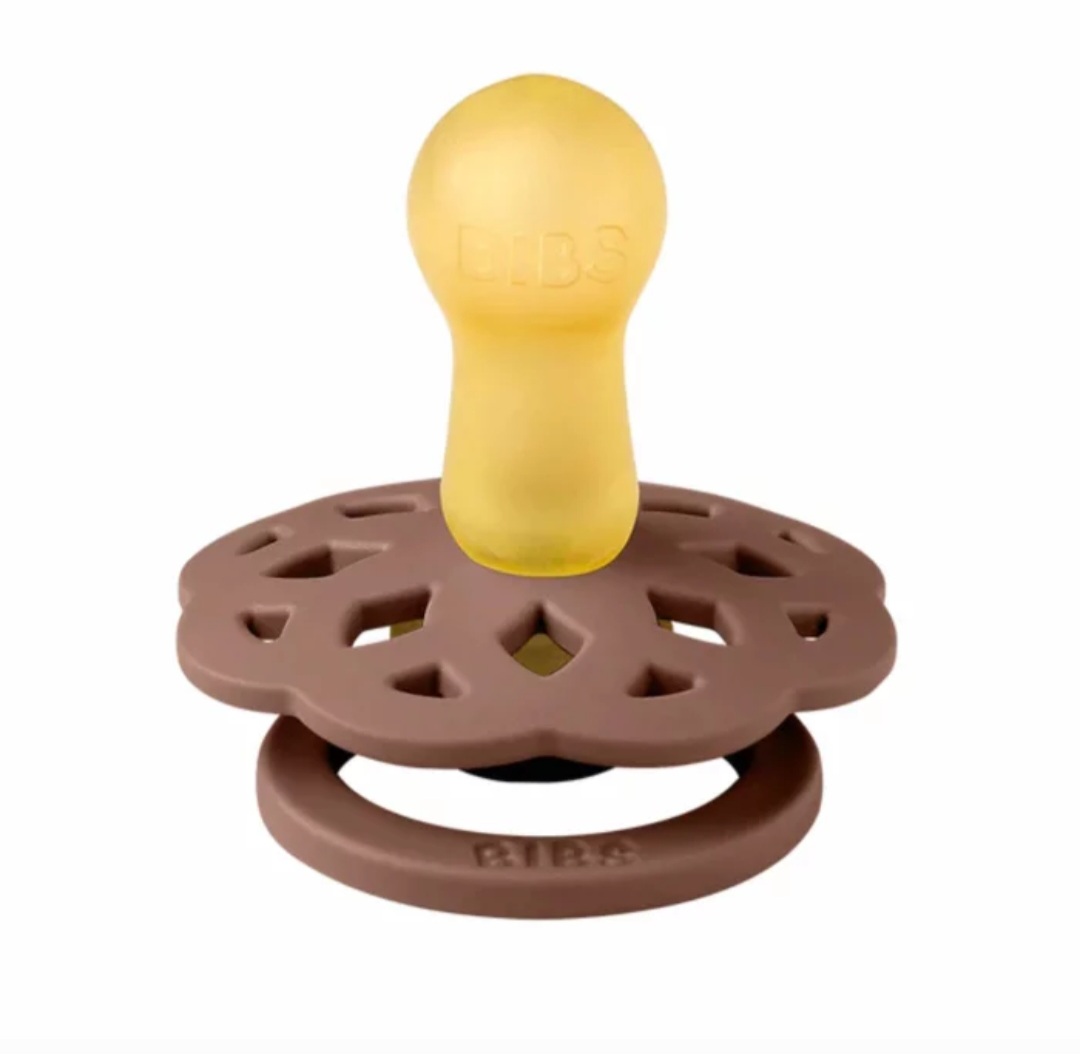 bibs-dude-peach-woodchuck-vel-1