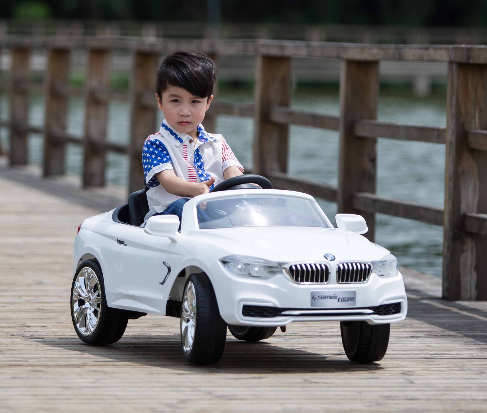 bmw-auto-na-akumulator-bijeli