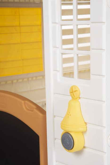 dolu-moja-prva-kucica-sa-dodacima