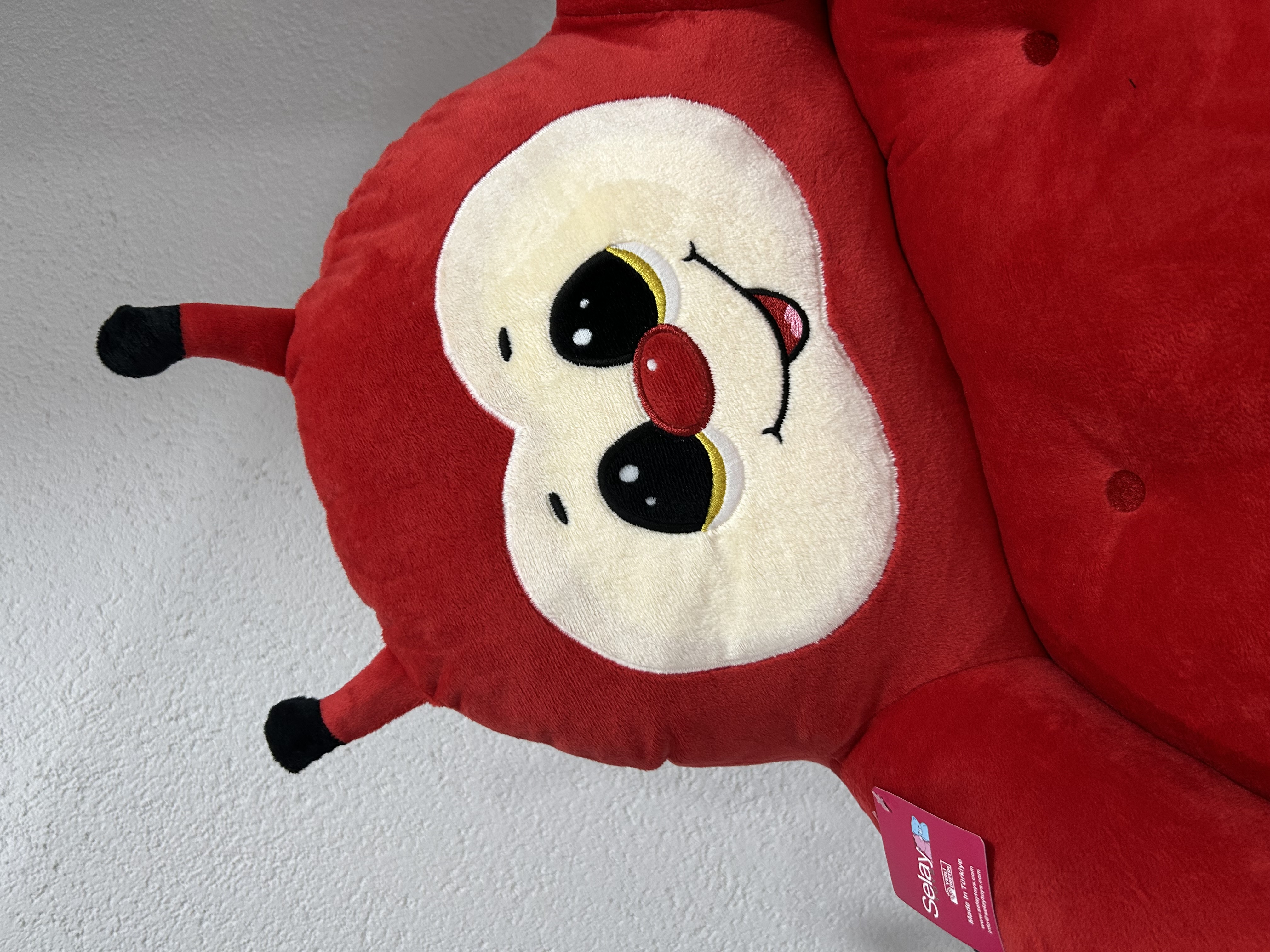 plisana-fotelja-bubamara