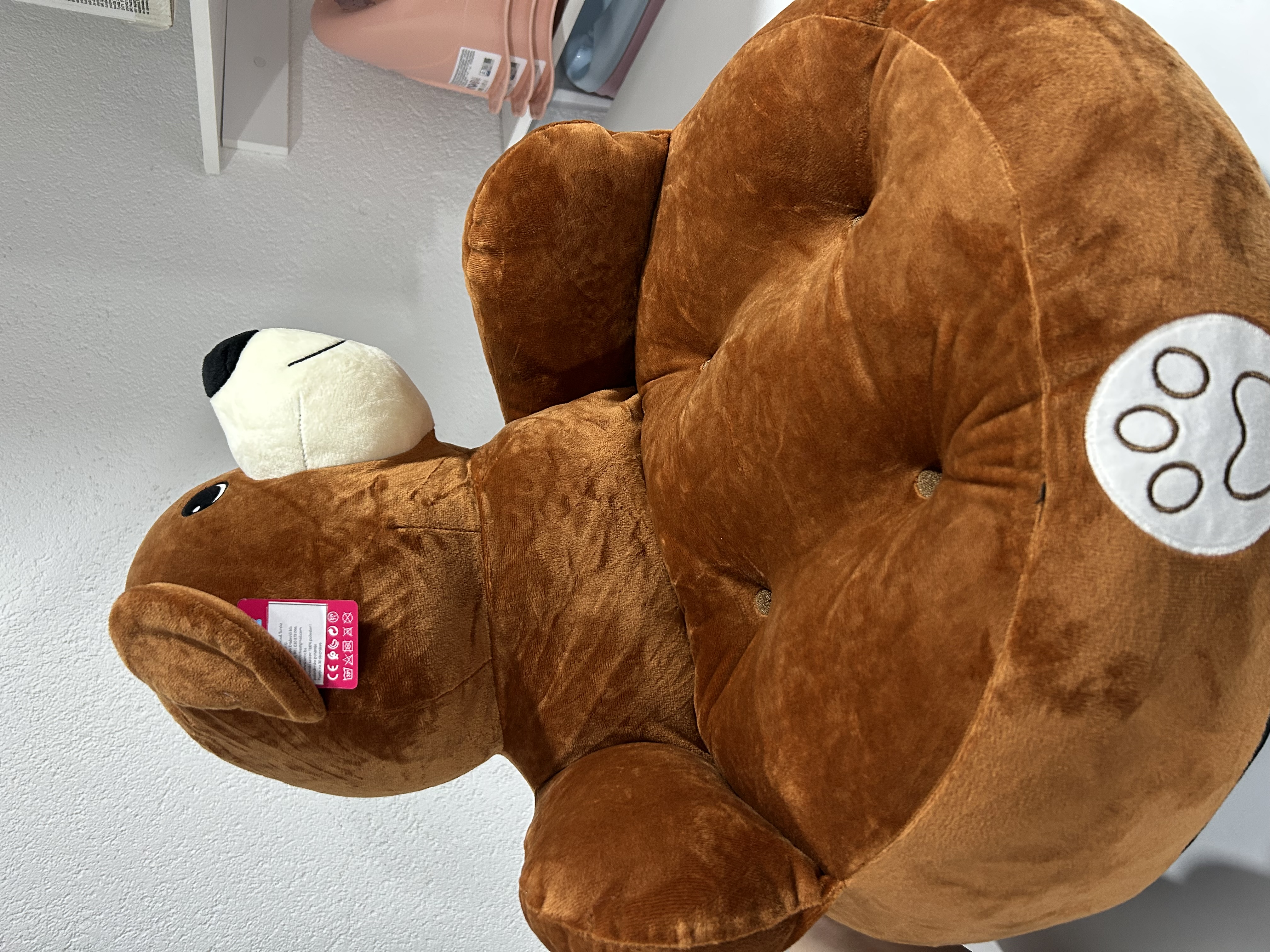 plisana-fotelja-medo