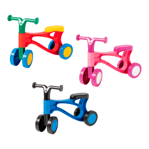 lena-moja-prva-guralica-plavo