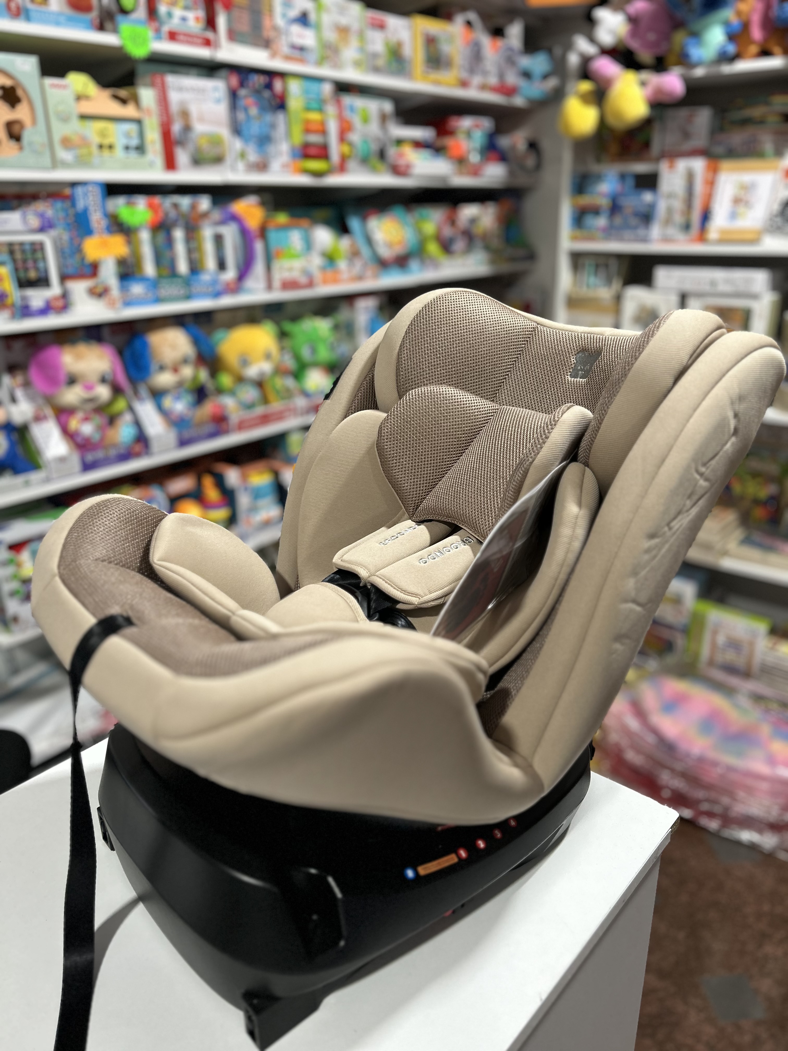 broondo-autosjedalica-bez